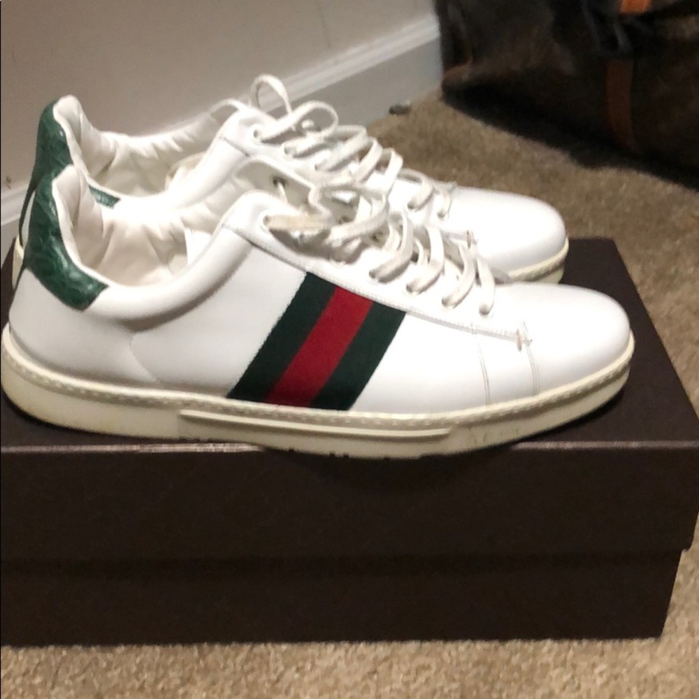 Gucci sneakers